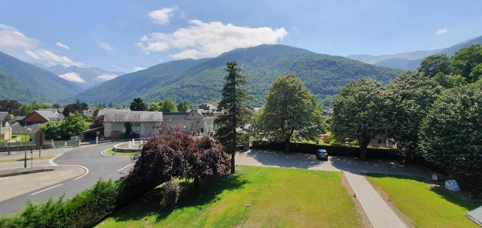 Maison De La Lionne Bagnères-de-Luchon 外观 照片